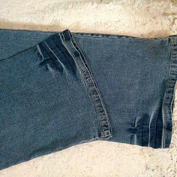 Ethyl Classic embellished jeans - Picture 6 of 6